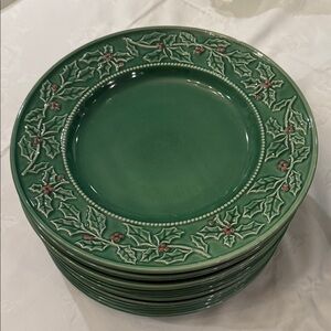 3 Christmas Berries Dinner Plates